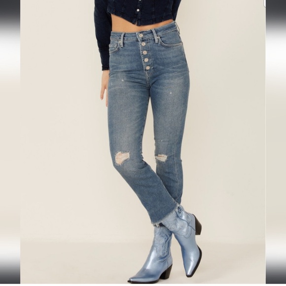 7 For All Mankind Denim - 7 For All Mankind Luxe Vintage The Ultra High Rise Slim kick Jeans Size 28